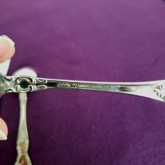 Easterling Valhalla Stainless Flatware 5 Piece Place Setting Glossy Scrolls - Picture 4 of 4